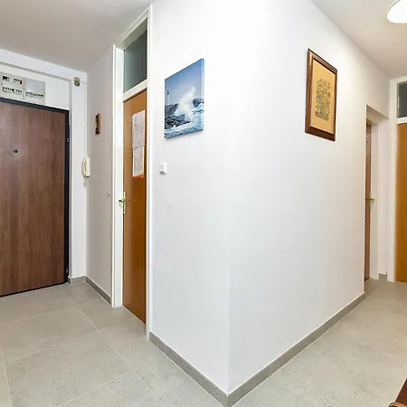 Klaudija 1178 Apartamento *
